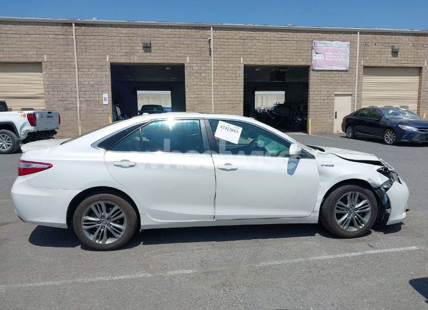 Photo 13 of 2015 Toyota Camry HYBRID SE (VIN 4T1BD1FK8FU161558)