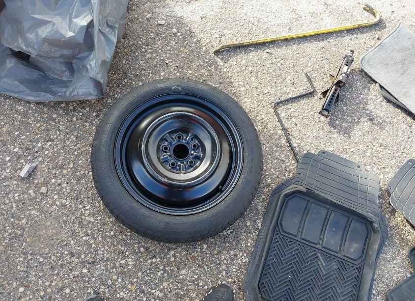 Photo 12 of 2015 Toyota Camry HYBRID XLE (VIN 4T1BD1FK8FU168588)