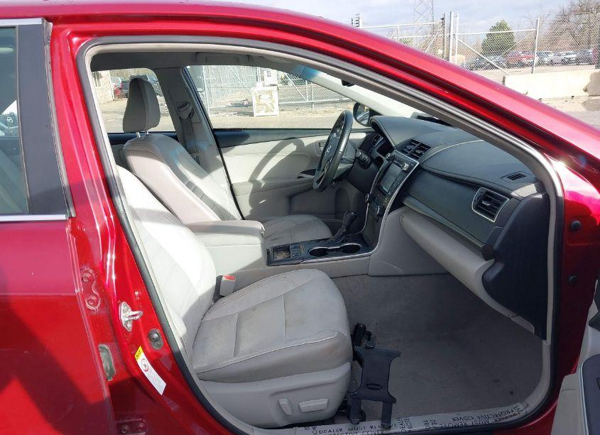 Photo 5 of 2015 Toyota Camry HYBRID XLE (VIN 4T1BD1FK8FU168588)