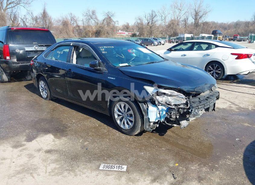 2015 Toyota Camry HYBRID LE (VIN 4T1BD1FK8FU172673) main photo