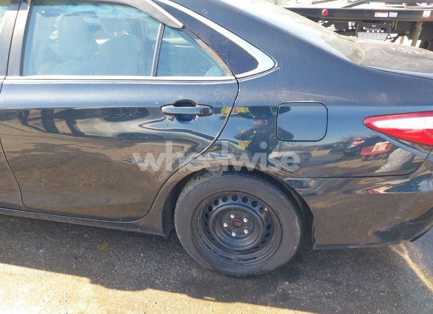 Photo 19 of 2015 Toyota Camry HYBRID LE (VIN 4T1BD1FK8FU172673)