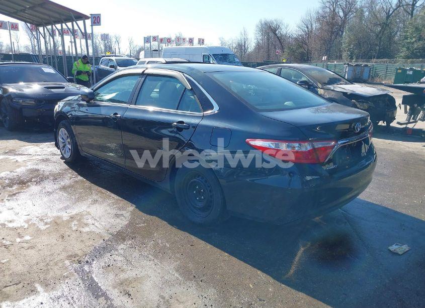 Photo 3 of 2015 Toyota Camry HYBRID LE (VIN 4T1BD1FK8FU172673)