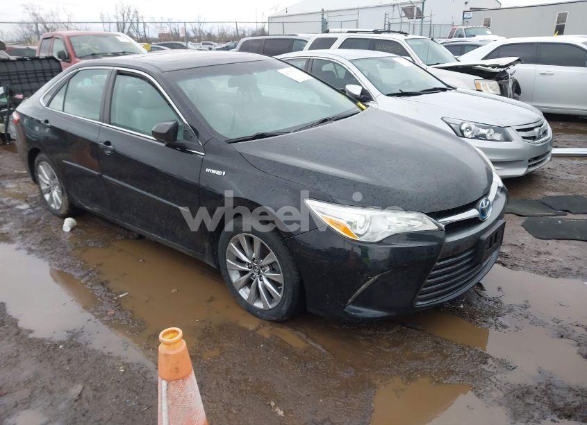 2016 Toyota Camry HYBRID XLE (VIN 4T1BD1FK8GU196294) main photo