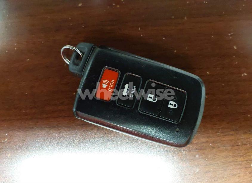 Photo 11 of 2016 Toyota Camry HYBRID XLE (VIN 4T1BD1FK8GU196294)