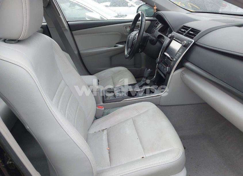 Photo 5 of 2016 Toyota Camry HYBRID XLE (VIN 4T1BD1FK8GU196294)