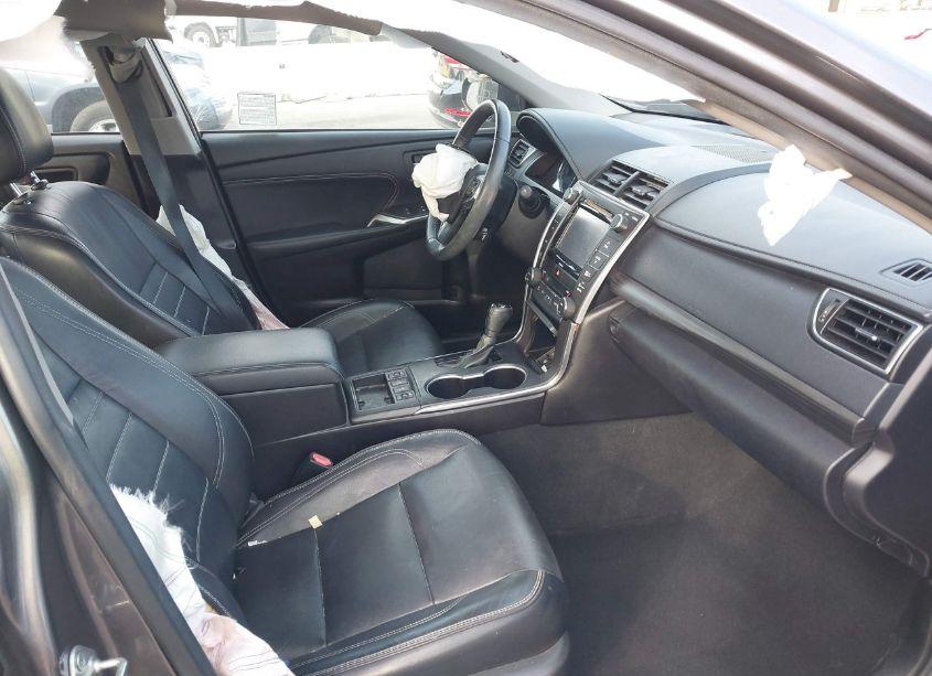 Photo 5 of 2017 Toyota Camry HYBRID XLE (VIN 4T1BD1FK8HU207182)