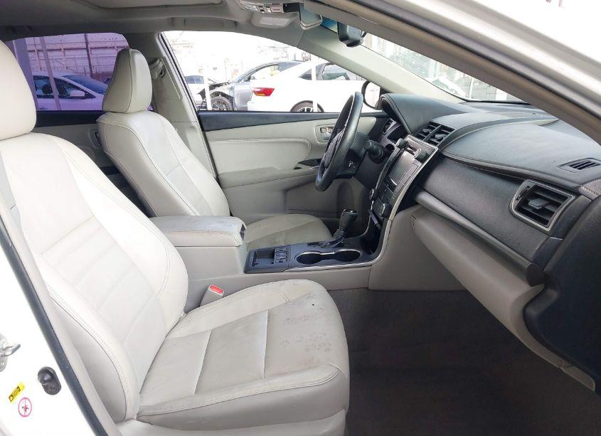 Photo 5 of 2017 Toyota Camry HYBRID XLE (VIN 4T1BD1FK8HU214391)