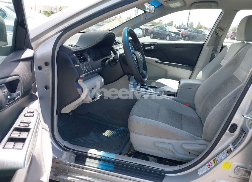 Photo 5 of 2012 Toyota Camry HYBRID LE (VIN 4T1BD1FK9CU004813)