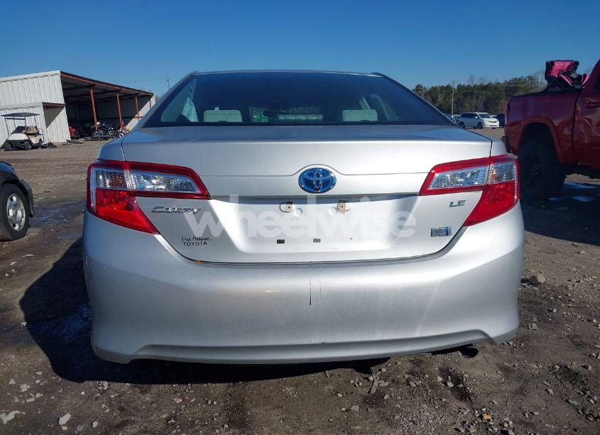 Photo 17 of 2012 Toyota Camry HYBRID LE (VIN 4T1BD1FK9CU028125)