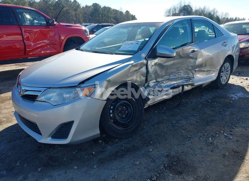 Photo 2 of 2012 Toyota Camry HYBRID LE (VIN 4T1BD1FK9CU028125)