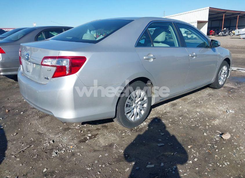 Photo 4 of 2012 Toyota Camry HYBRID LE (VIN 4T1BD1FK9CU028125)