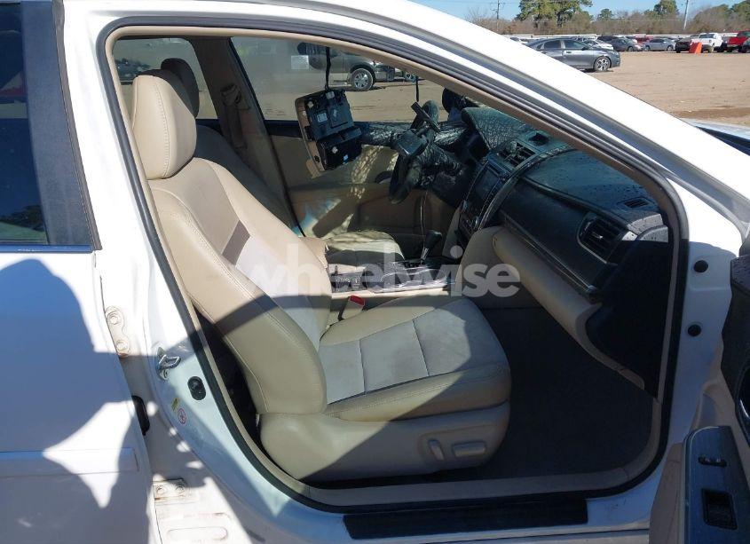 Photo 5 of 2012 Toyota Camry HYBRID XLE (VIN 4T1BD1FK9CU048942)