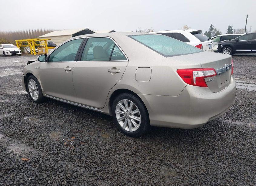 Photo 3 of 2013 Toyota Camry HYBRID XLE (VIN 4T1BD1FK9DU074443)
