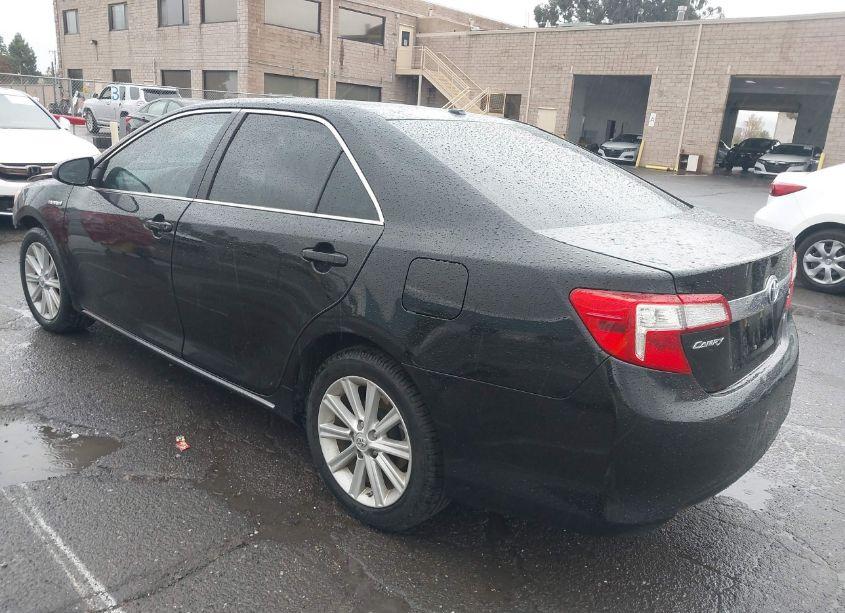 Photo 3 of 2013 Toyota Camry HYBRID XLE (VIN 4T1BD1FK9DU075818)