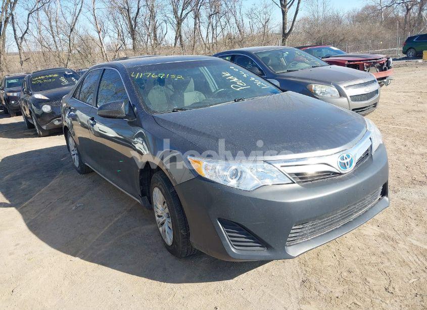 2013 Toyota Camry HYBRID LE (VIN 4T1BD1FK9DU081974) main photo