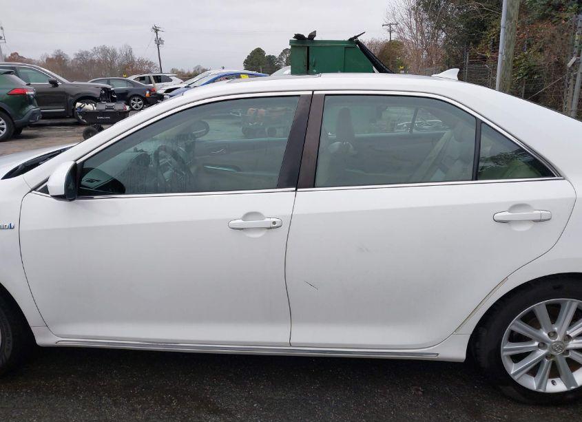 Photo 14 of 2013 Toyota Camry HYBRID XLE (VIN 4T1BD1FK9DU090075)