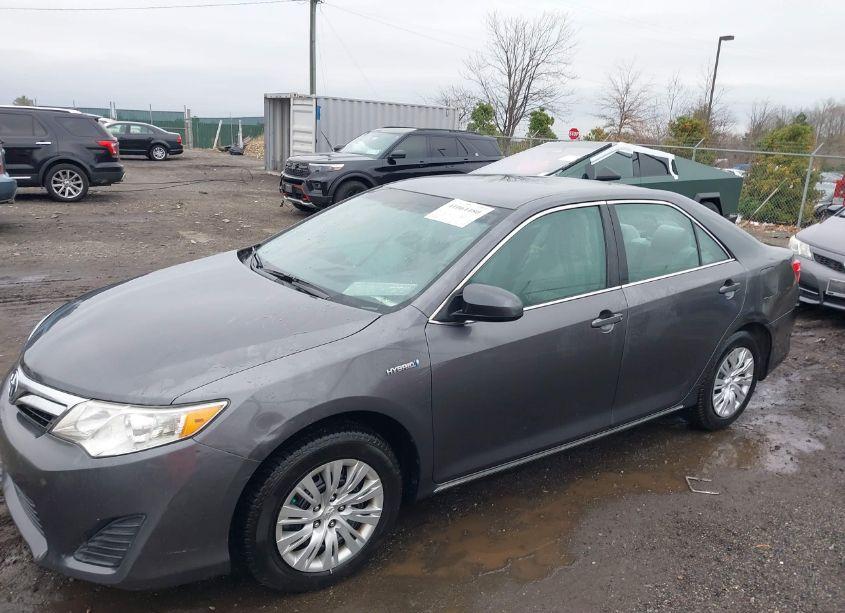 Photo 15 of 2014 Toyota Camry HYBRID LE (VIN 4T1BD1FK9EU100220)