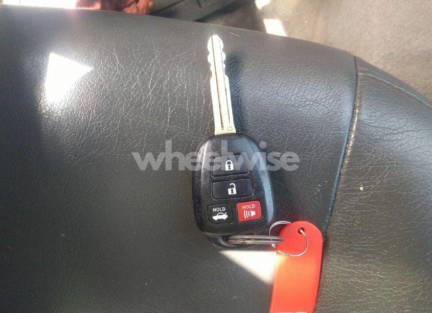 Photo 11 of 2014 Toyota Camry HYBRID LE (VIN 4T1BD1FK9EU117020)