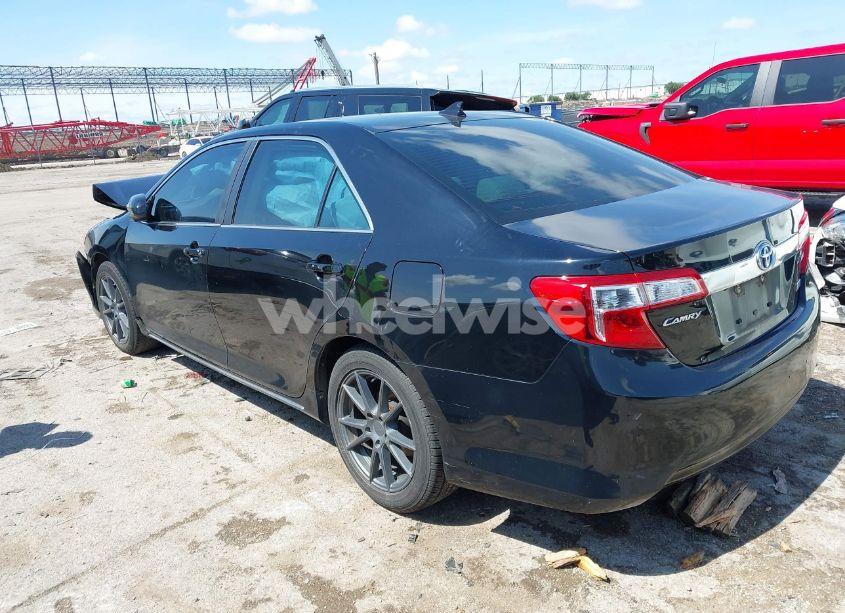 Photo 3 of 2014 Toyota Camry HYBRID XLE (VIN 4T1BD1FK9EU132973)