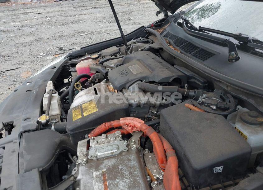 Photo 10 of 2015 Toyota Camry HYBRID LE (VIN 4T1BD1FK9FU150214)