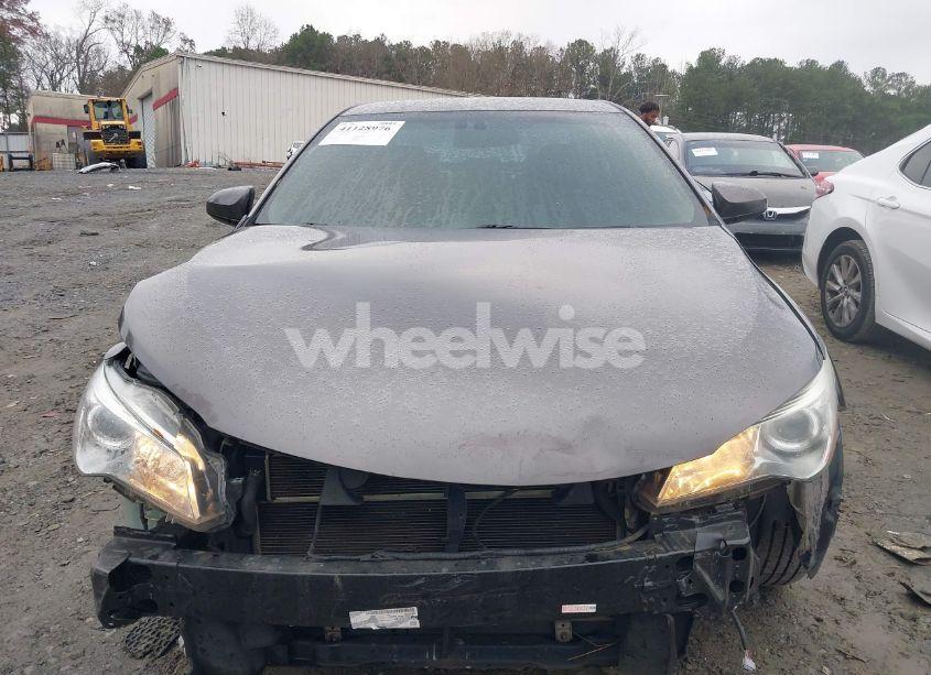 Photo 12 of 2015 Toyota Camry HYBRID LE (VIN 4T1BD1FK9FU150214)