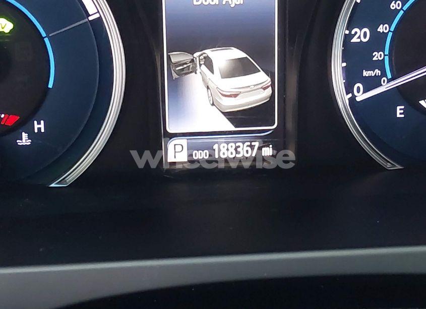 Photo 15 of 2015 Toyota Camry HYBRID LE (VIN 4T1BD1FK9FU150214)