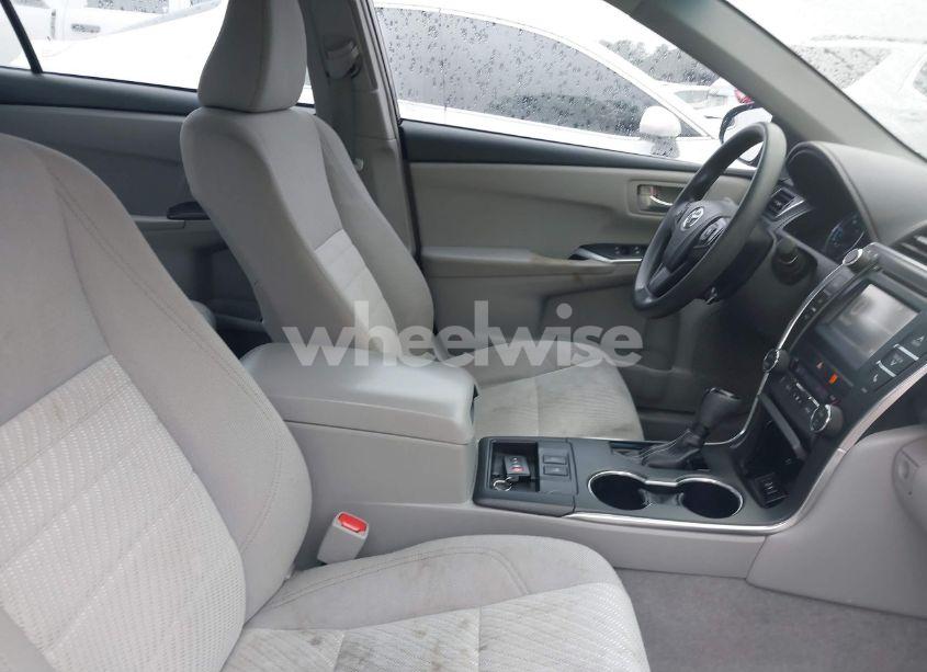 Photo 5 of 2015 Toyota Camry HYBRID LE (VIN 4T1BD1FK9FU150214)