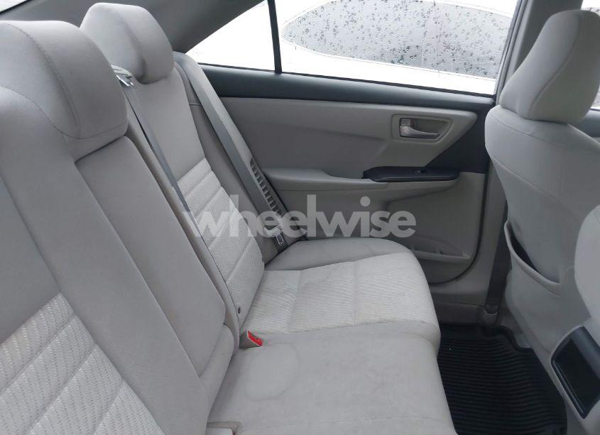 Photo 8 of 2015 Toyota Camry HYBRID LE (VIN 4T1BD1FK9FU150214)