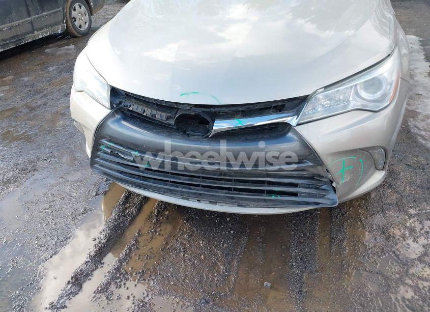 Photo 19 of 2015 Toyota Camry HYBRID XLE (VIN 4T1BD1FK9FU150665)