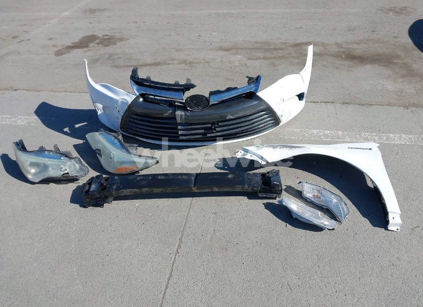 Photo 12 of 2015 Toyota Camry HYBRID LE (VIN 4T1BD1FK9FU155428)