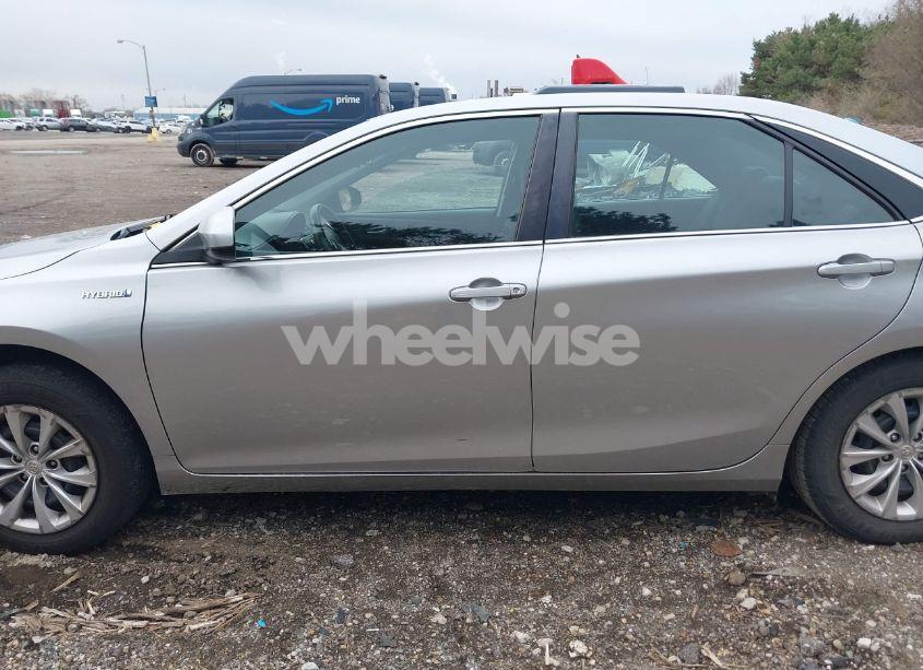 Photo 14 of 2015 Toyota Camry HYBRID LE (VIN 4T1BD1FK9FU161942)