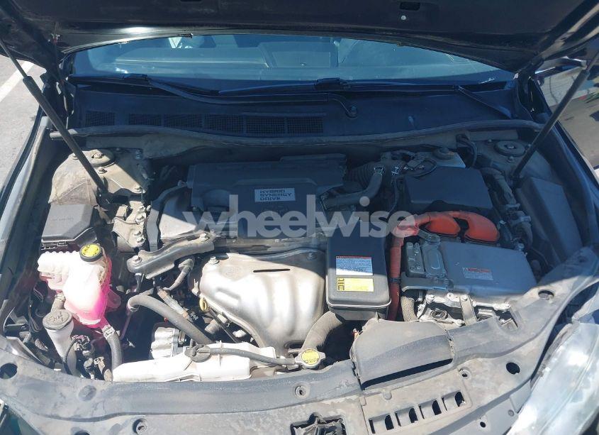 Photo 10 of 2015 Toyota Camry HYBRID LE (VIN 4T1BD1FK9FU167532)