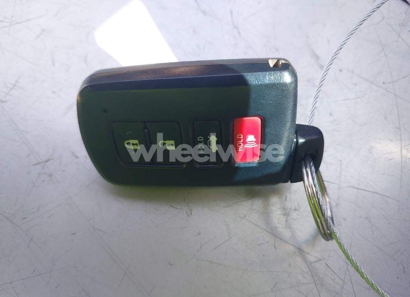 Photo 11 of 2015 Toyota Camry HYBRID LE (VIN 4T1BD1FK9FU167532)