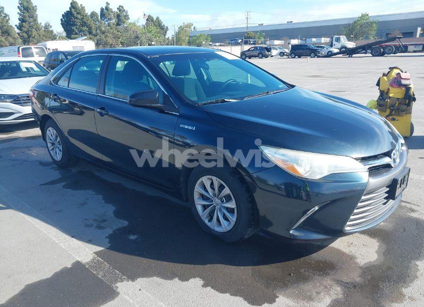 2016 Toyota Camry HYBRID LE (VIN 4T1BD1FK9GU188320) main photo