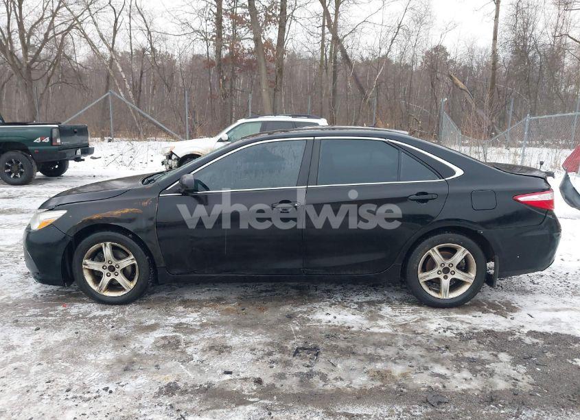 Photo 14 of 2016 Toyota Camry HYBRID LE (VIN 4T1BD1FK9GU191475)