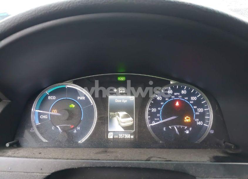 Photo 7 of 2016 Toyota Camry HYBRID LE (VIN 4T1BD1FK9GU191475)