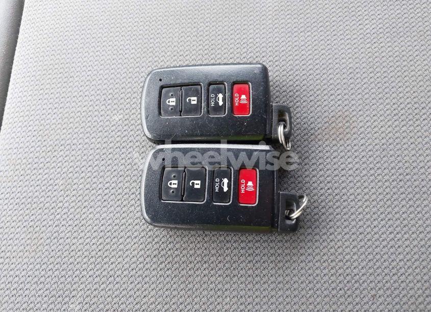 Photo 11 of 2017 Toyota Camry HYBRID XLE (VIN 4T1BD1FK9HU203089)