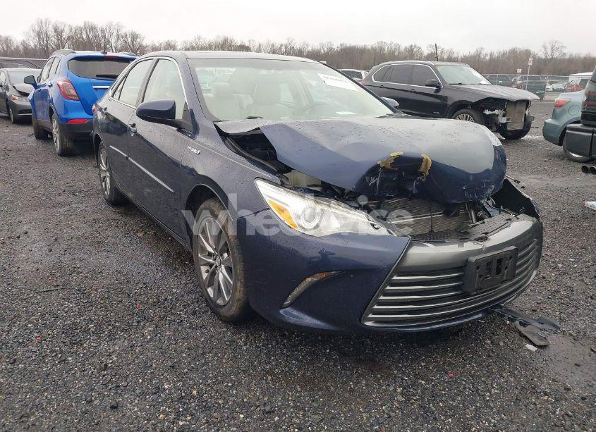 2017 Toyota Camry HYBRID XLE (VIN 4T1BD1FK9HU214691) main photo