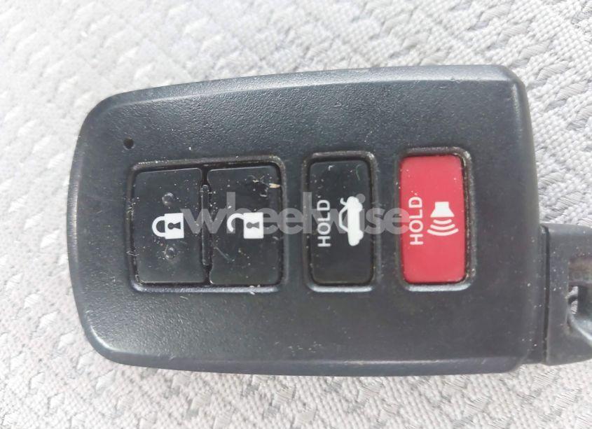 Photo 11 of 2017 Toyota Camry HYBRID LE (VIN 4T1BD1FK9HU219485)