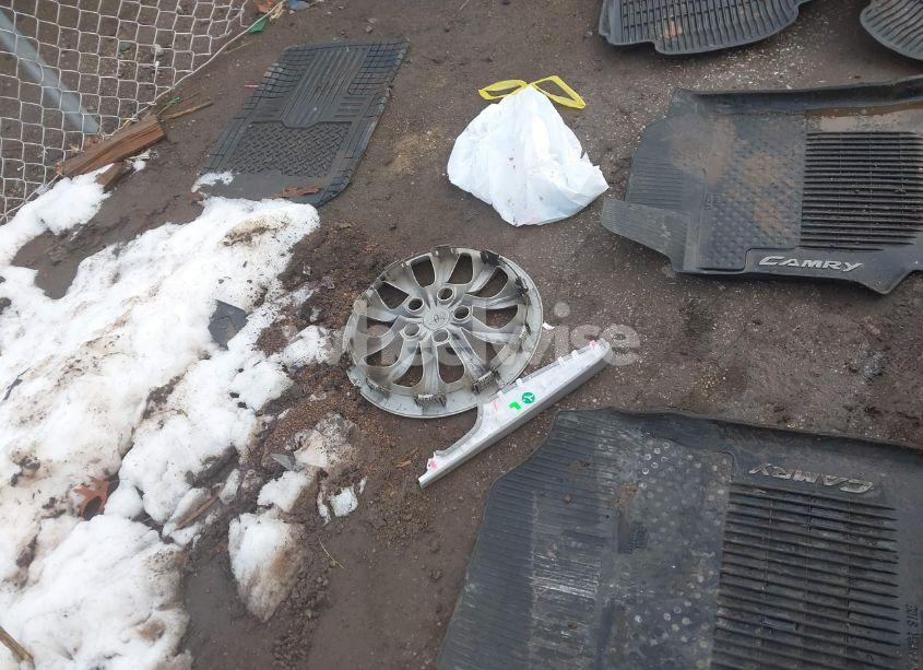 Photo 12 of 2017 Toyota Camry HYBRID LE (VIN 4T1BD1FK9HU219485)