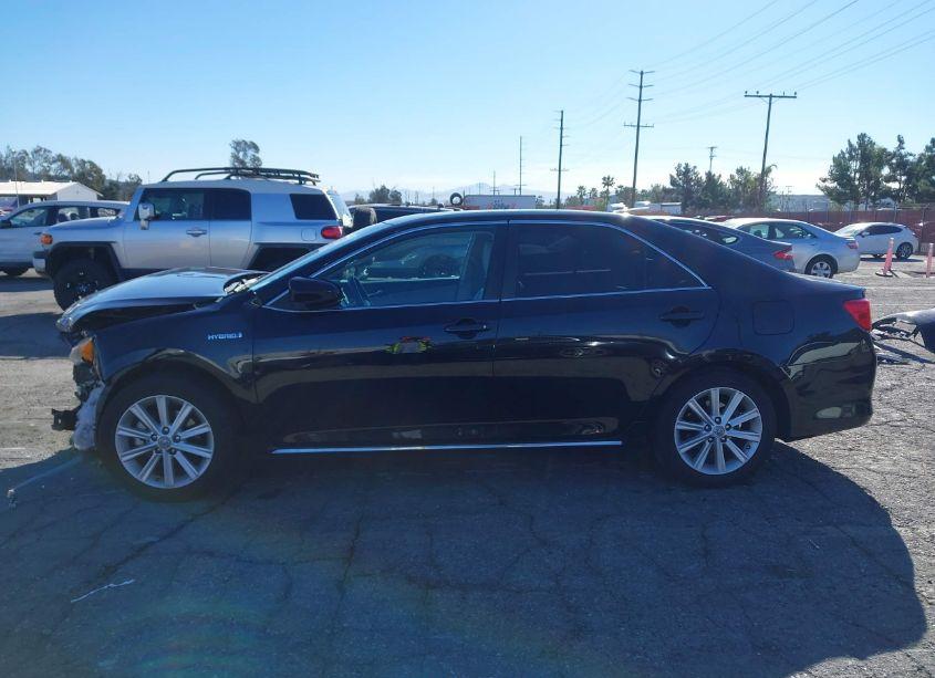 Photo 18 of 2012 Toyota Camry HYBRID XLE (VIN 4T1BD1FKXCU026349)