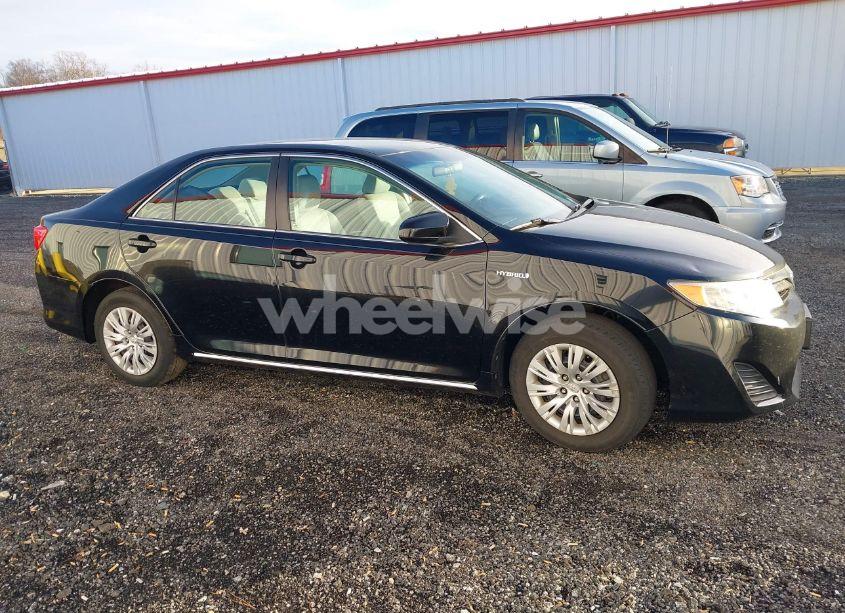 Photo 13 of 2012 Toyota Camry HYBRID LE (VIN 4T1BD1FKXCU030076)