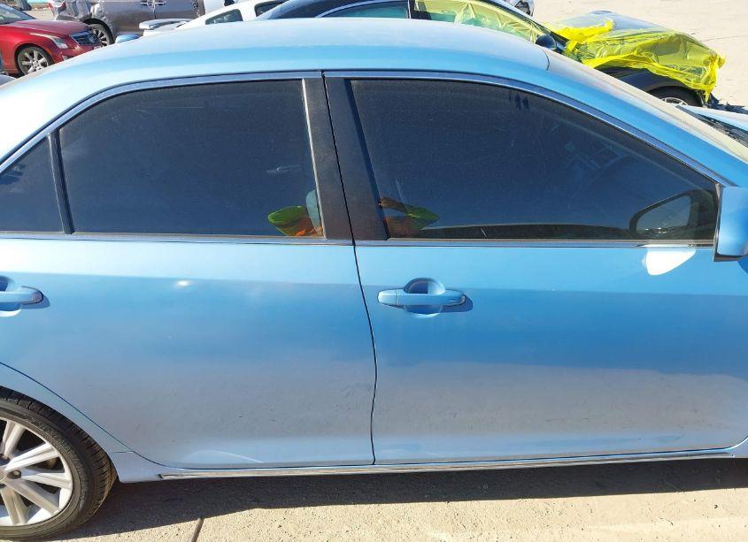 Photo 13 of 2012 Toyota Camry HYBRID XLE (VIN 4T1BD1FKXCU038632)