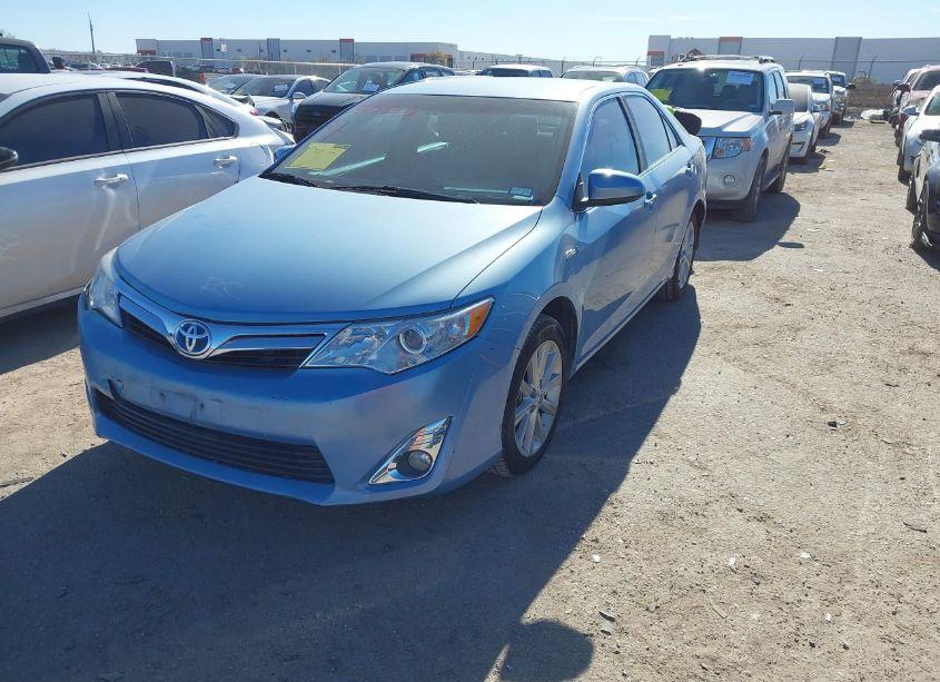 Photo 2 of 2012 Toyota Camry HYBRID XLE (VIN 4T1BD1FKXCU038632)