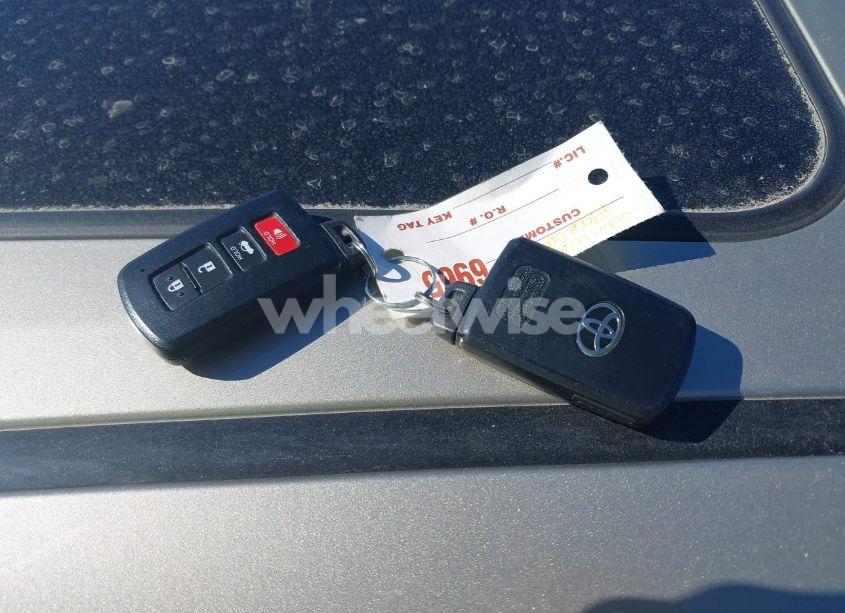 Photo 11 of 2013 Toyota Camry HYBRID XLE (VIN 4T1BD1FKXDU067162)