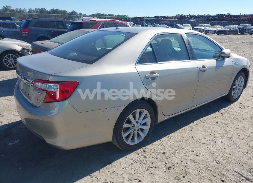 Photo 4 of 2013 Toyota Camry HYBRID XLE (VIN 4T1BD1FKXDU067162)