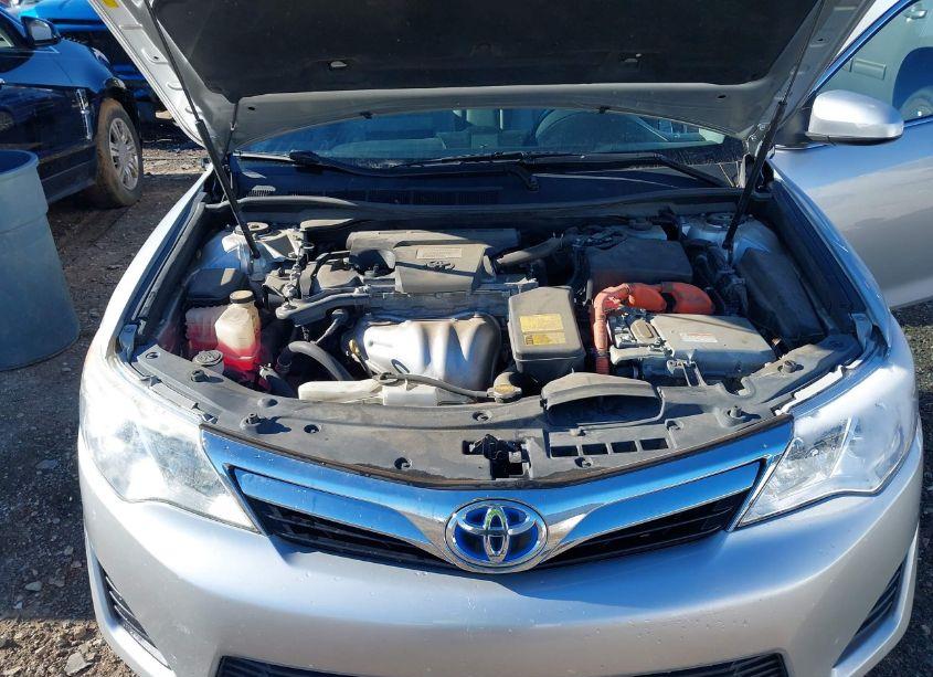 Photo 10 of 2014 Toyota Camry HYBRID LE (VIN 4T1BD1FKXEU112120)