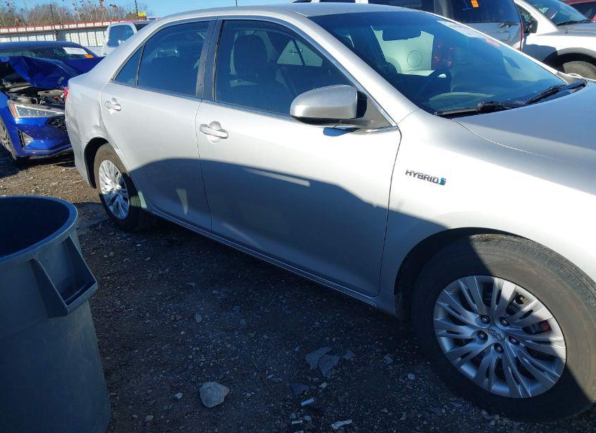 Photo 13 of 2014 Toyota Camry HYBRID LE (VIN 4T1BD1FKXEU112120)