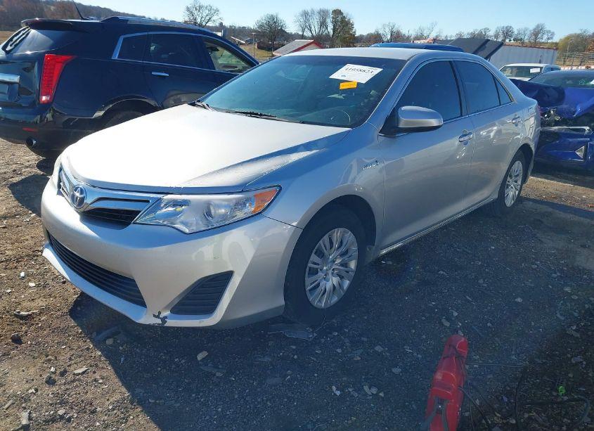 Photo 2 of 2014 Toyota Camry HYBRID LE (VIN 4T1BD1FKXEU112120)