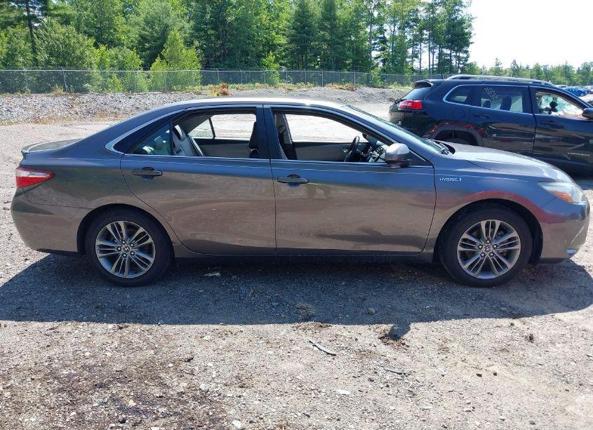 Photo 14 of 2015 Toyota Camry HYBRID SE (VIN 4T1BD1FKXFU142414)